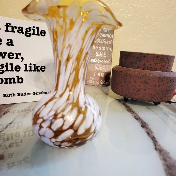 Elegant Amber and White Glass Vase Hand Blown - Picture 3 of 4